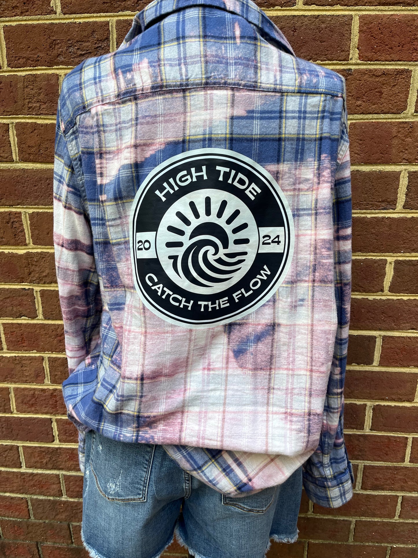 High Tide Catch the Flow Flannel